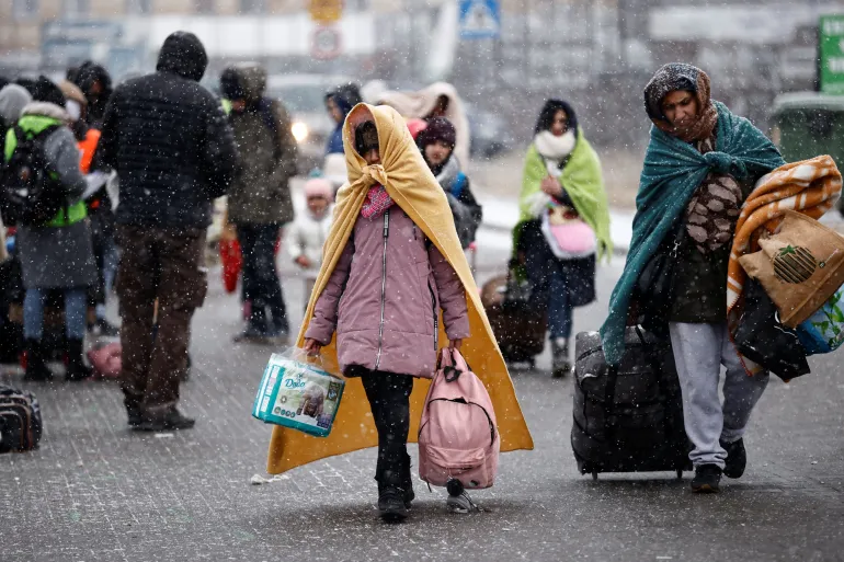166 helps to take families out of Ukraine